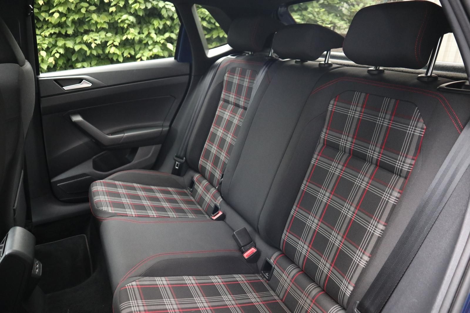 Volkswagen Polo GTI DSG NAV PAN LED SITZH BLUET PDC APP-CON foto 7