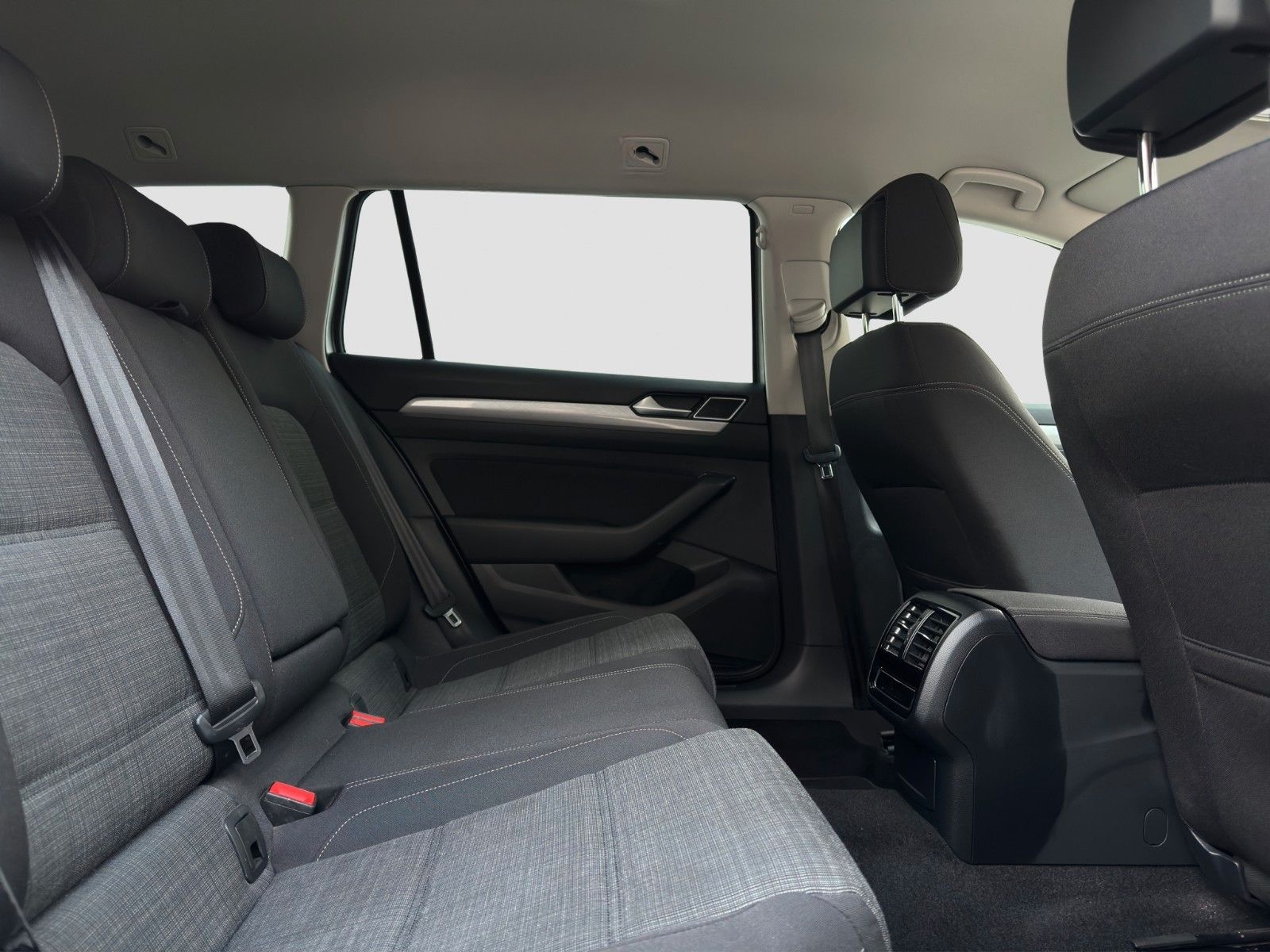 Volkswagen Passat Variant 2.0 TDI DSG Business ACC|Winterp. foto 21