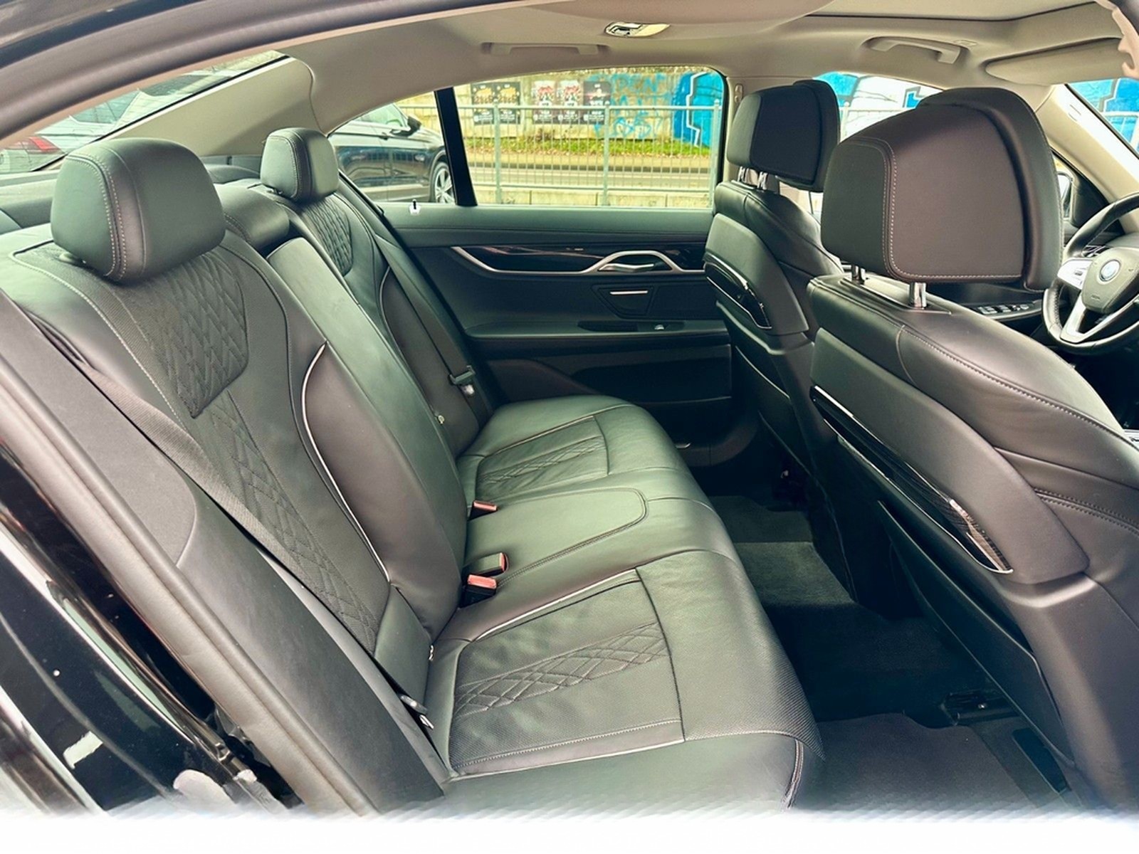BMW 730dA xDrive *VOLL*HUD*SITZBELÜFTUNG*MASSAGE* foto 14
