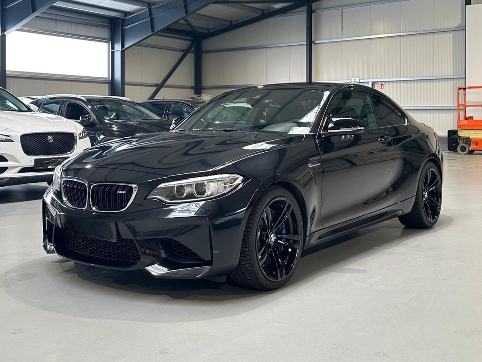 BMW M2 Coupé DKG / Navi / M-drivers Package foto 3