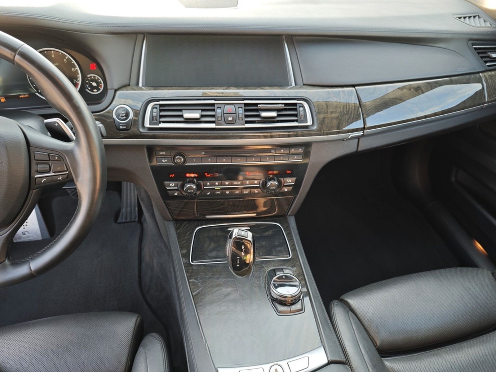 BMW 750Li Exclusi/Kamera/M-Paket/HarmanKardon/HeadUP foto 10