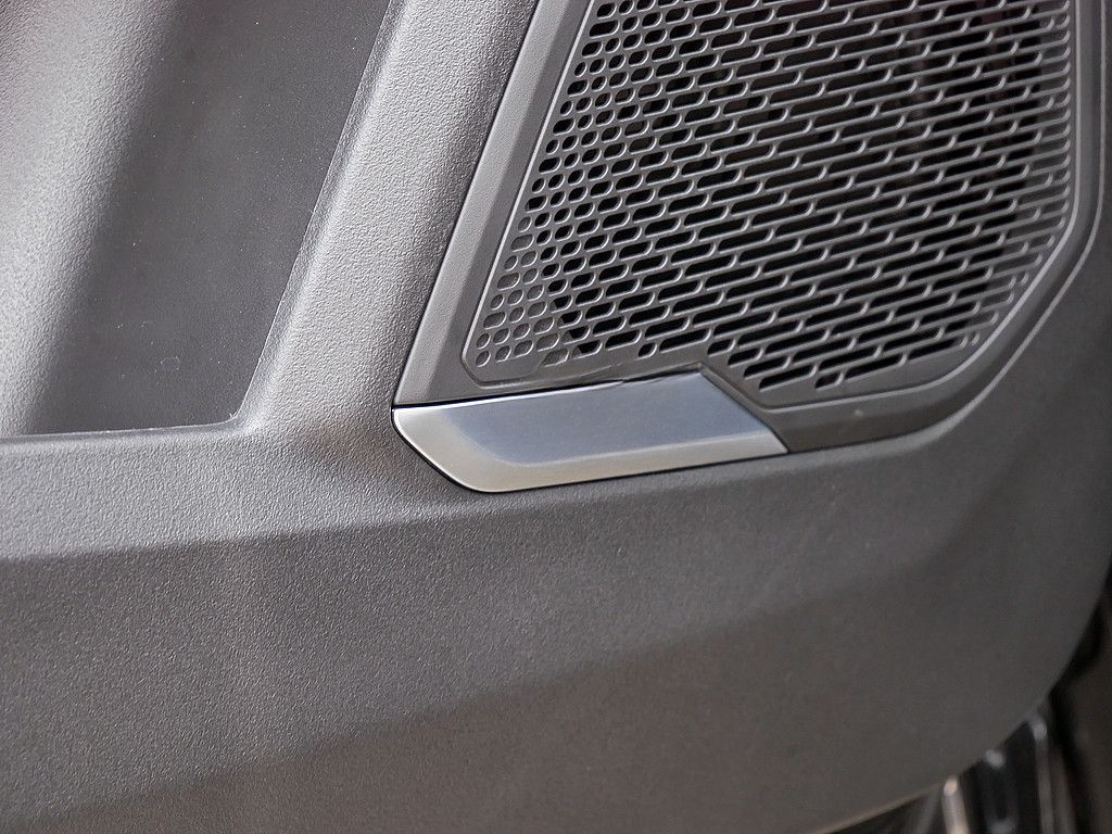 Lynk&Co 01 1.5 TD PHEV 206 kW More ACC FACEL. LED PANO foto 17