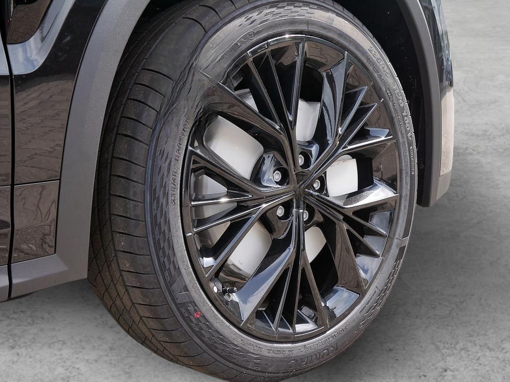 Lynk&Co 01 1.5 TD PHEV 206 kW More ACC FACEL. LED PANO foto 7