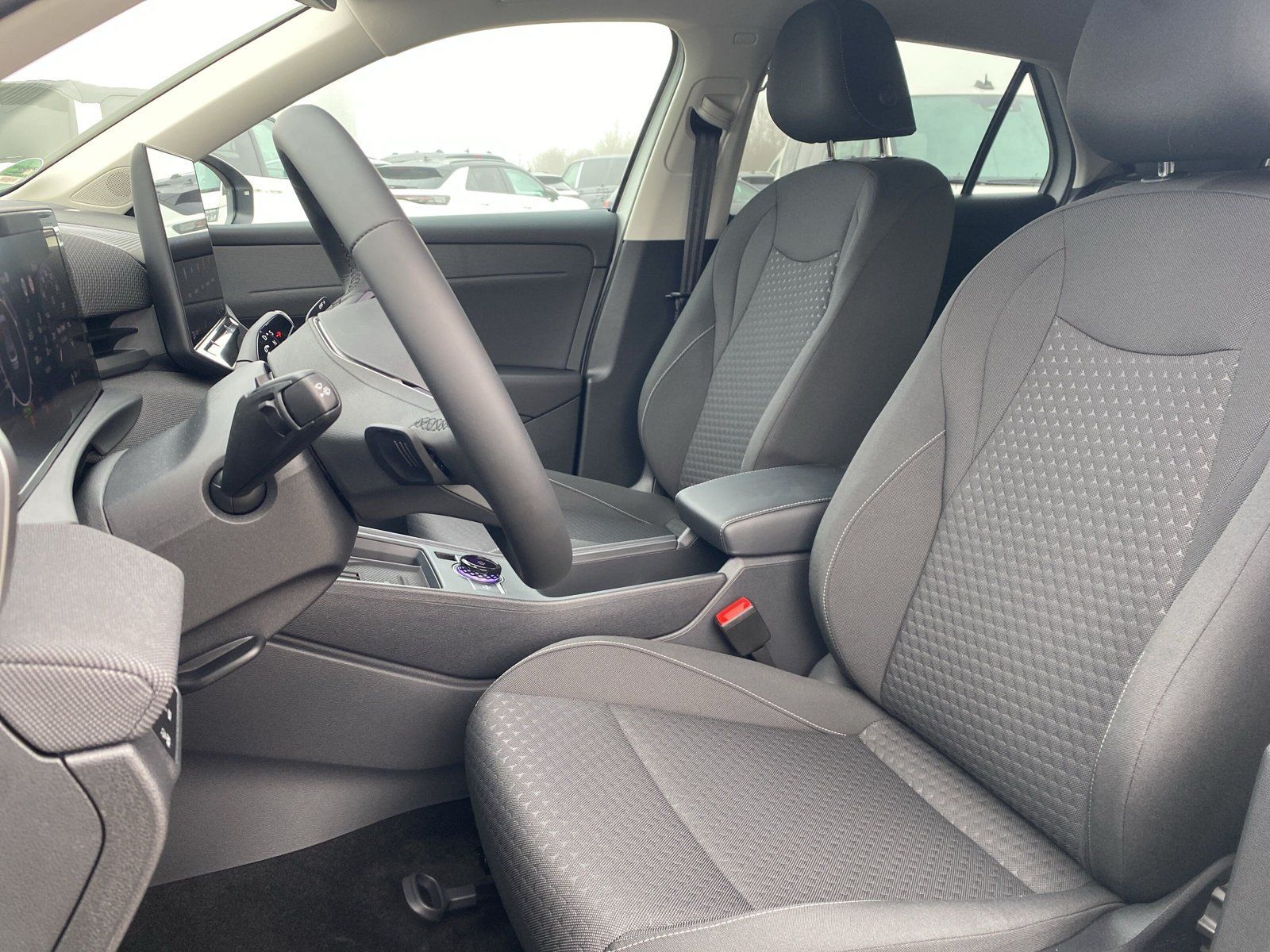 Volkswagen T-ROC Life 1.5 eTSI DSG ACC LED+ CarPlay SHZ App foto 12