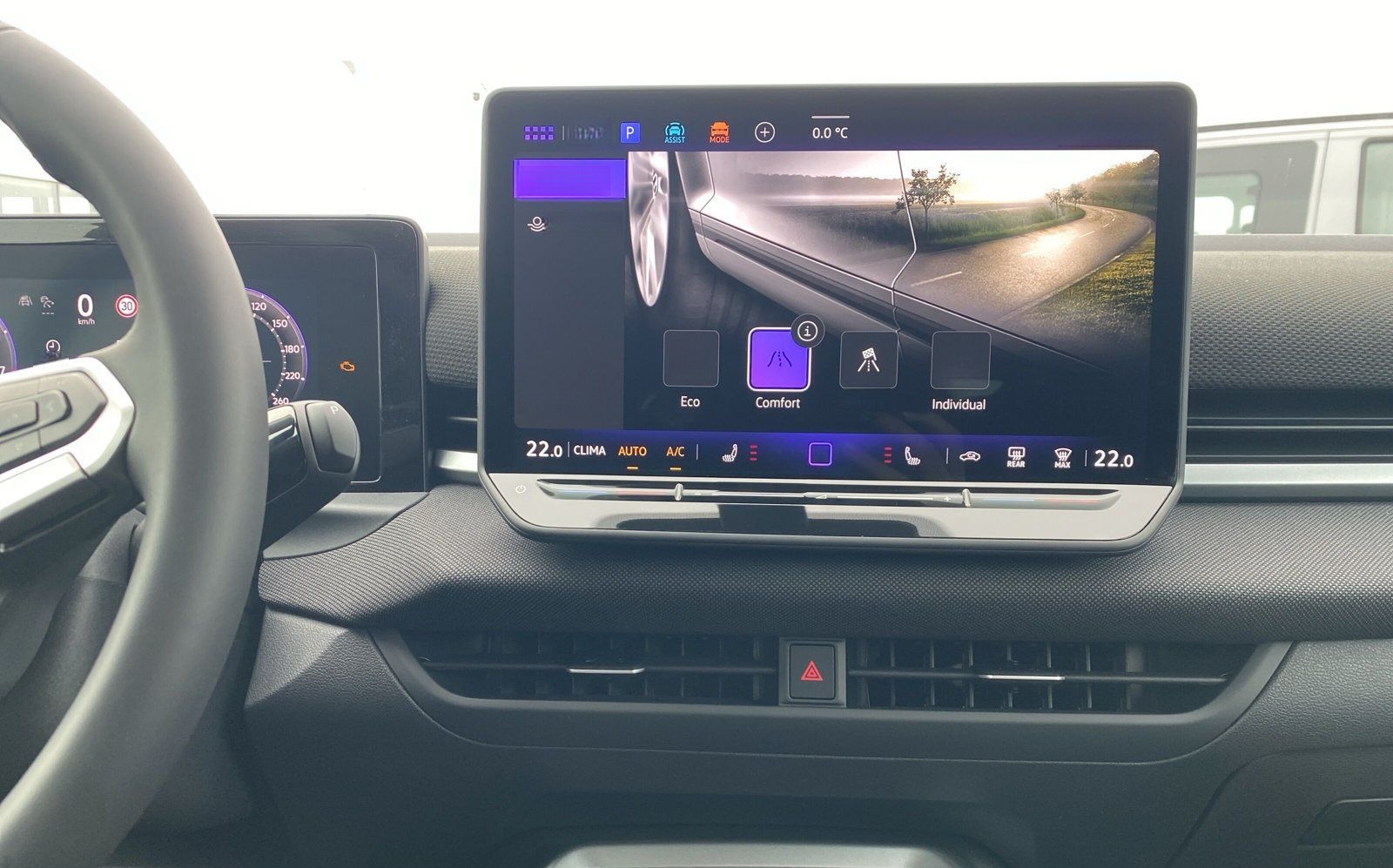 Volkswagen T-ROC Life 1.5 eTSI DSG ACC LED+ CarPlay SHZ App foto 15
