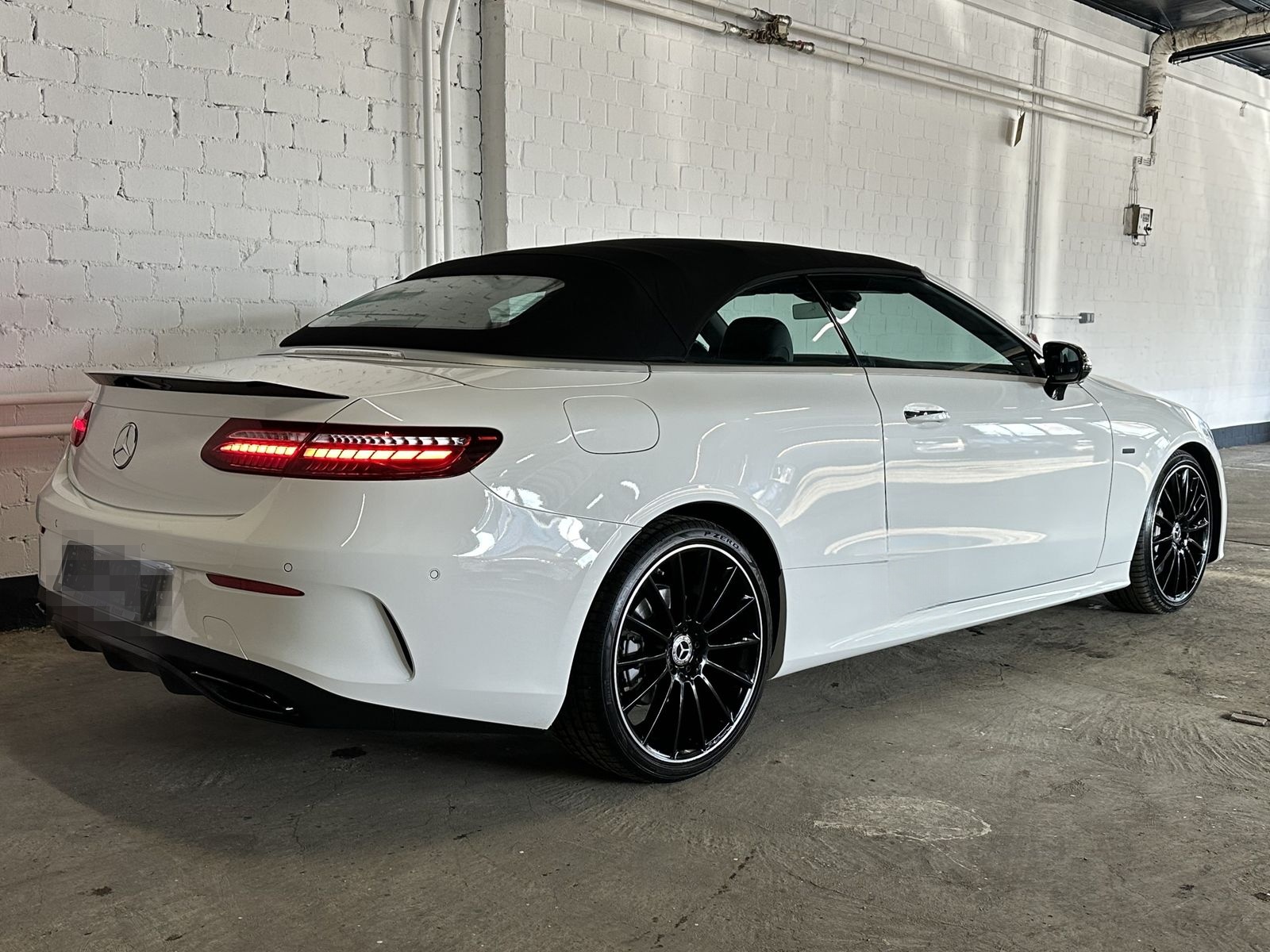 Mercedes-Benz E 300 CABRIOLET*AMG LINE*BURMESTER*360 KAMERA foto 11
