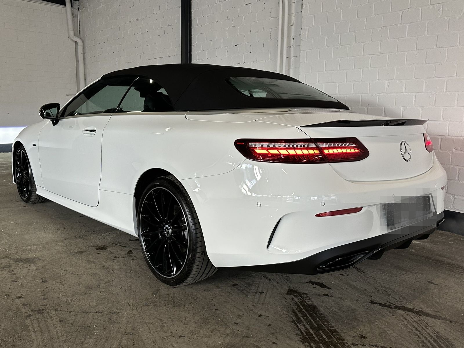 Mercedes-Benz E 300 CABRIOLET*AMG LINE*BURMESTER*360 KAMERA foto 8