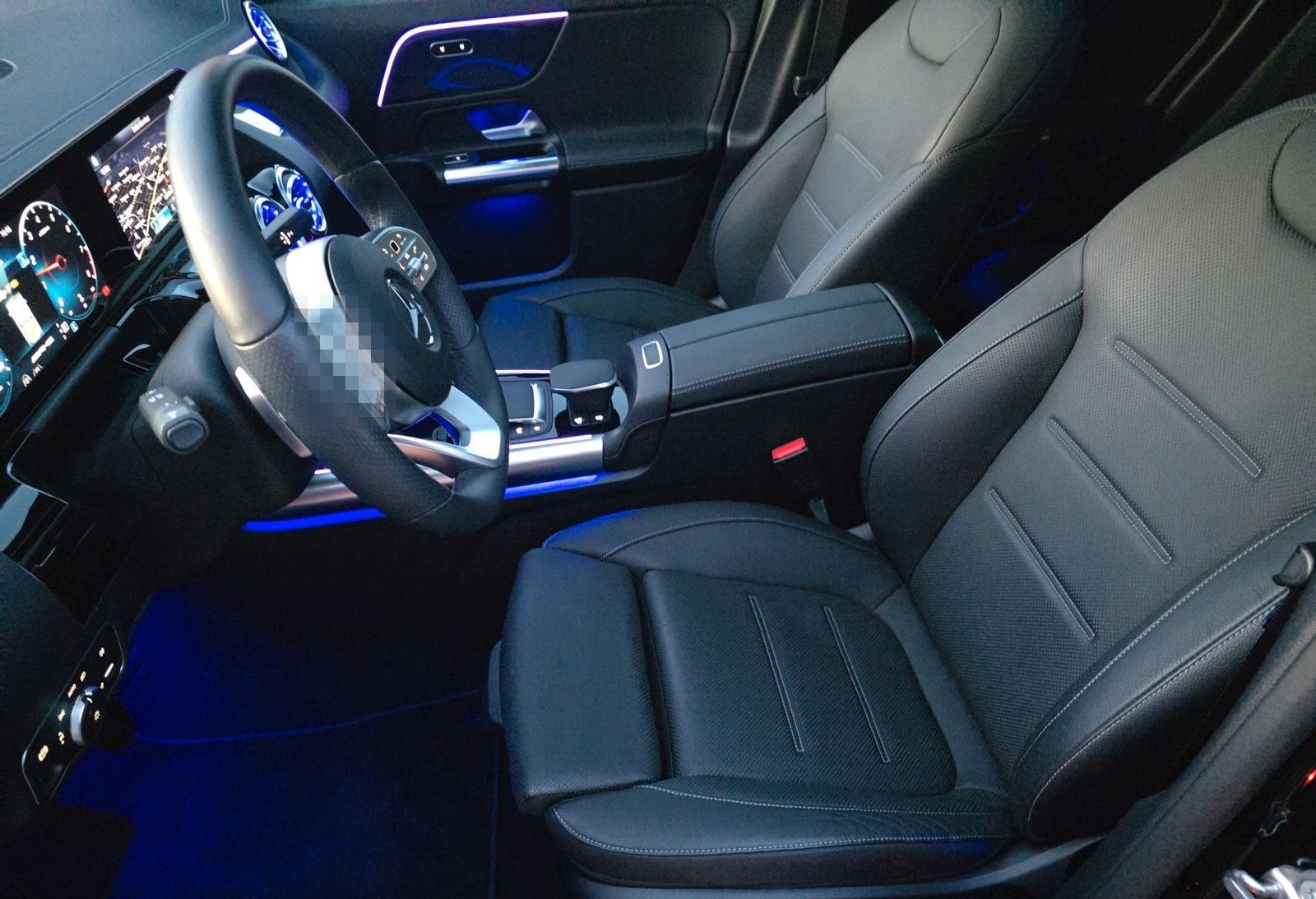 Mercedes-Benz GLA 45 AMG 4Matic Panorama ACC Burmester Head Up foto 14