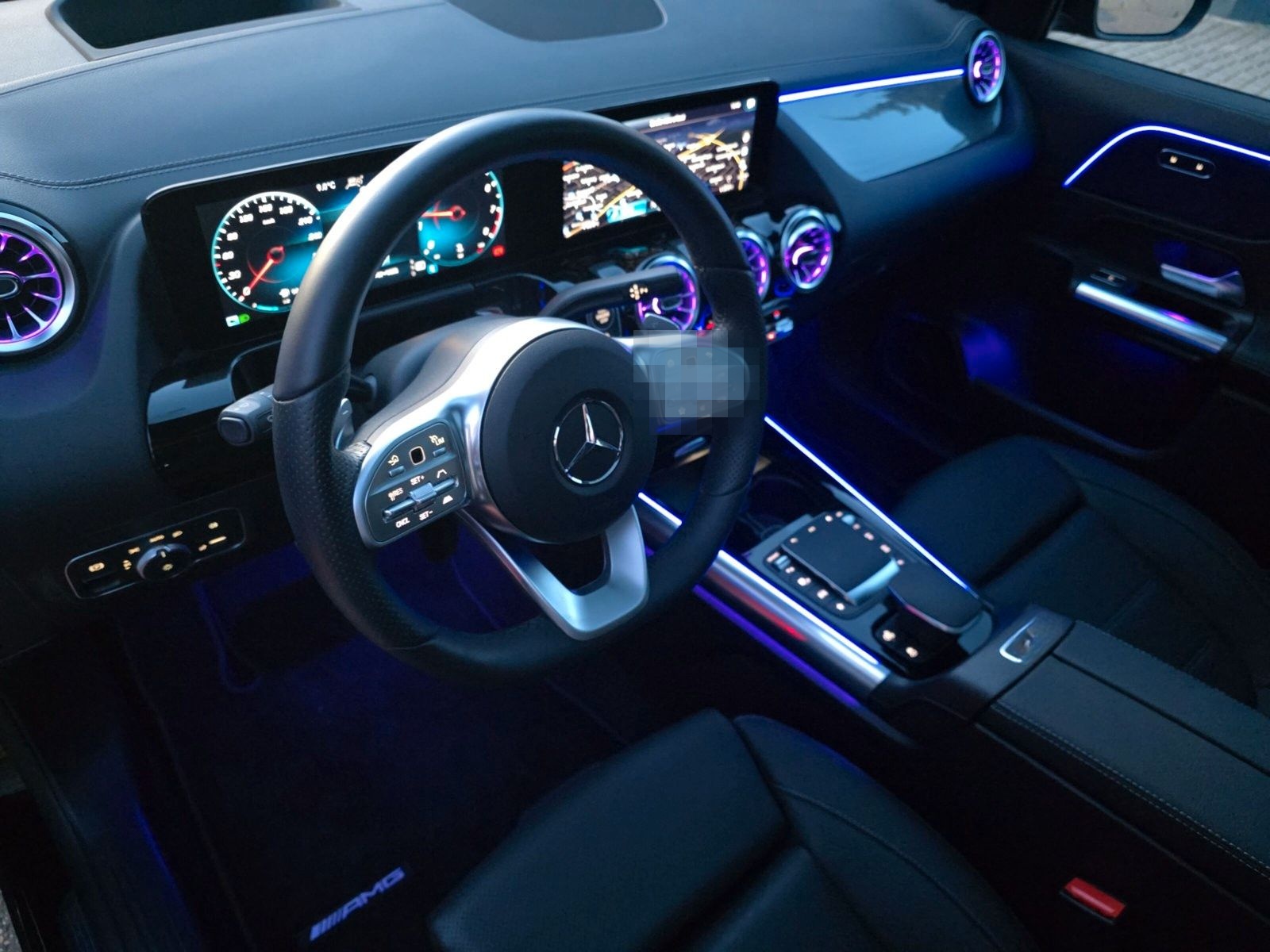 Mercedes-Benz GLA 45 AMG 4Matic Panorama ACC Burmester Head Up foto 10