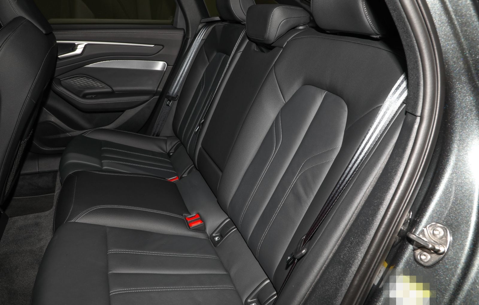 Audi A6 Avant TDI S line Tech Plus 360° Pano Leder foto 18