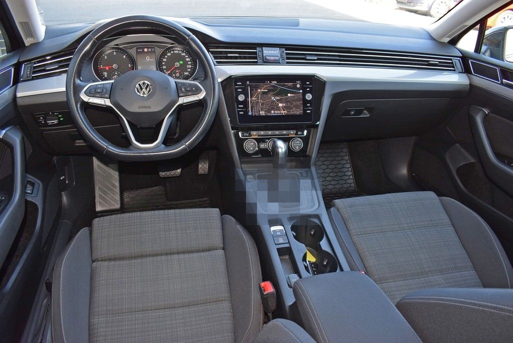Volkswagen Passat Variant TDI 2.0 DSG *Business*Matrix*Navi foto 2