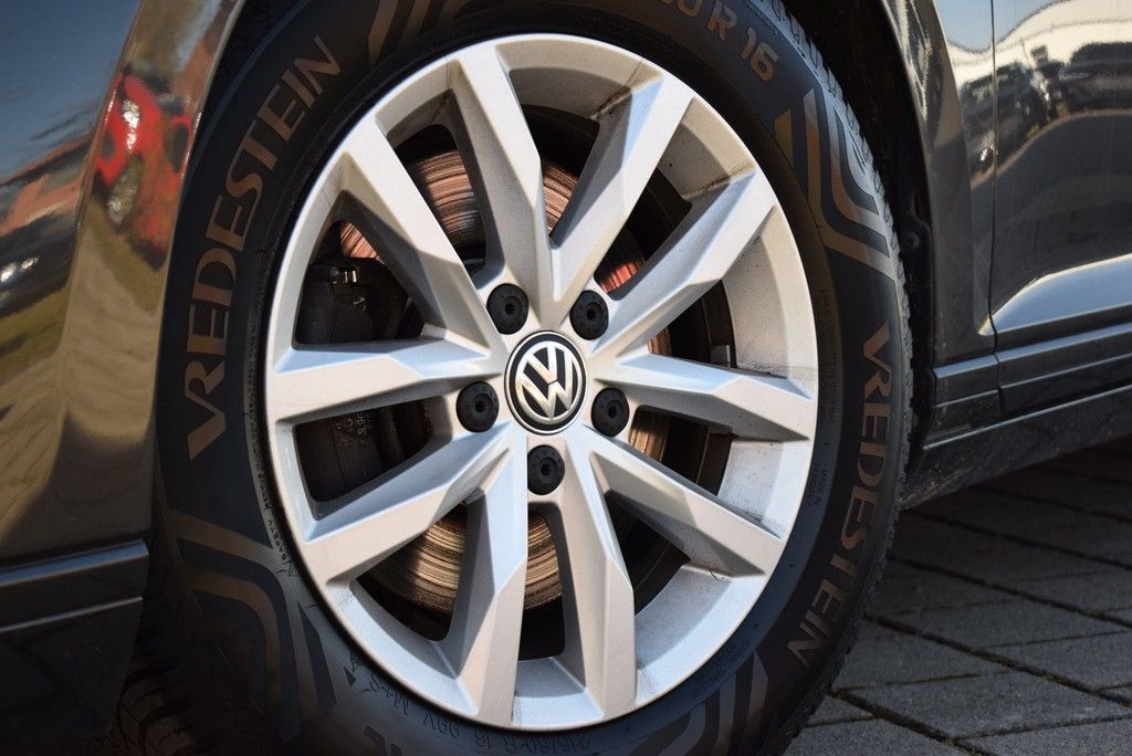 Volkswagen Passat Variant TDI 2.0 DSG *Business*Matrix*Navi foto 23