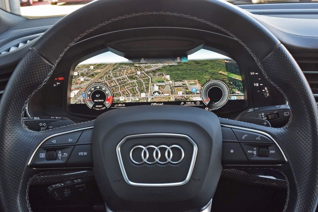 Audi SQ8 4.0 TFSI qu/Tip. *Competition+* Matrix*Pano* foto 11