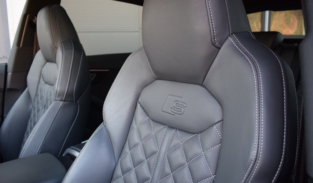 Audi SQ8 4.0 TFSI qu/Tip. *Competition+* Matrix*Pano* foto 15