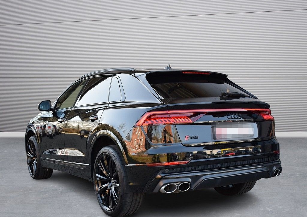 Audi SQ8 4.0 TFSI qu/Tip. *Competition+* Matrix*Pano* foto 4