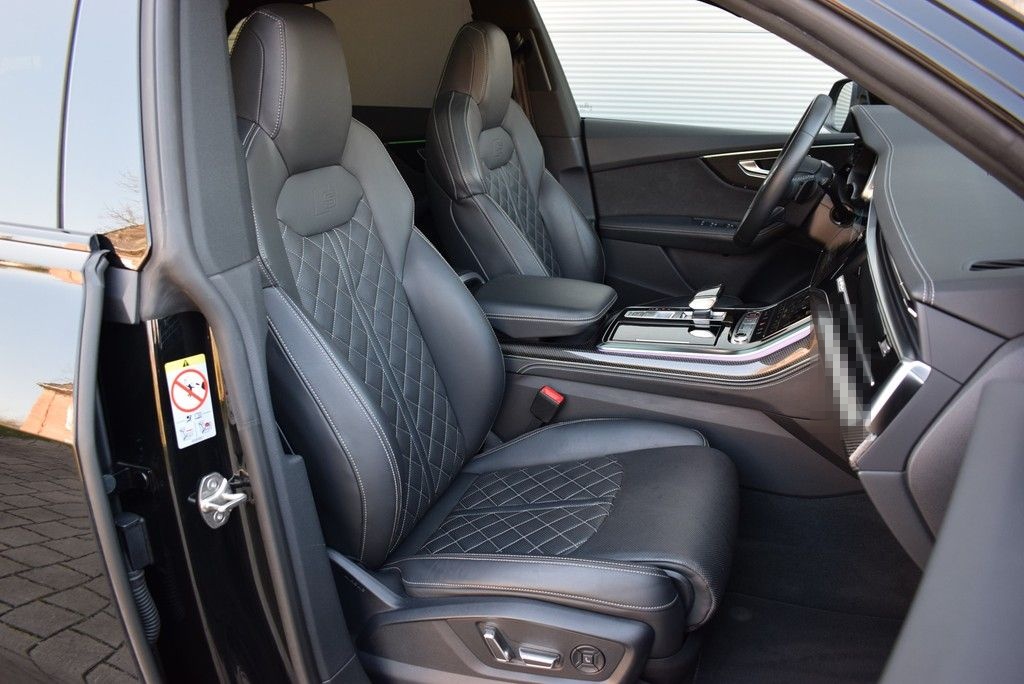 Audi SQ8 4.0 TFSI qu/Tip. *Competition+* Matrix*Pano* foto 5