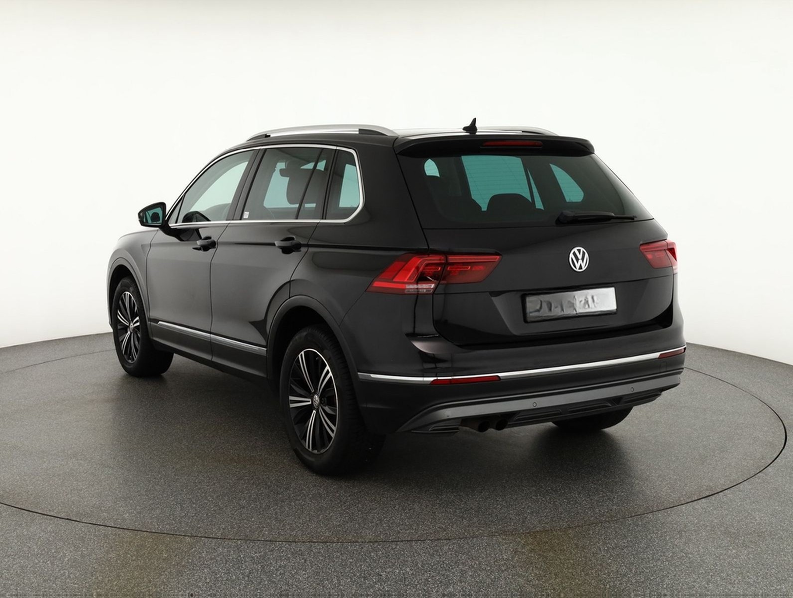 Volkswagen Tiguan 2.0 TSI 4Motion Highline LED Navi 360° foto 3
