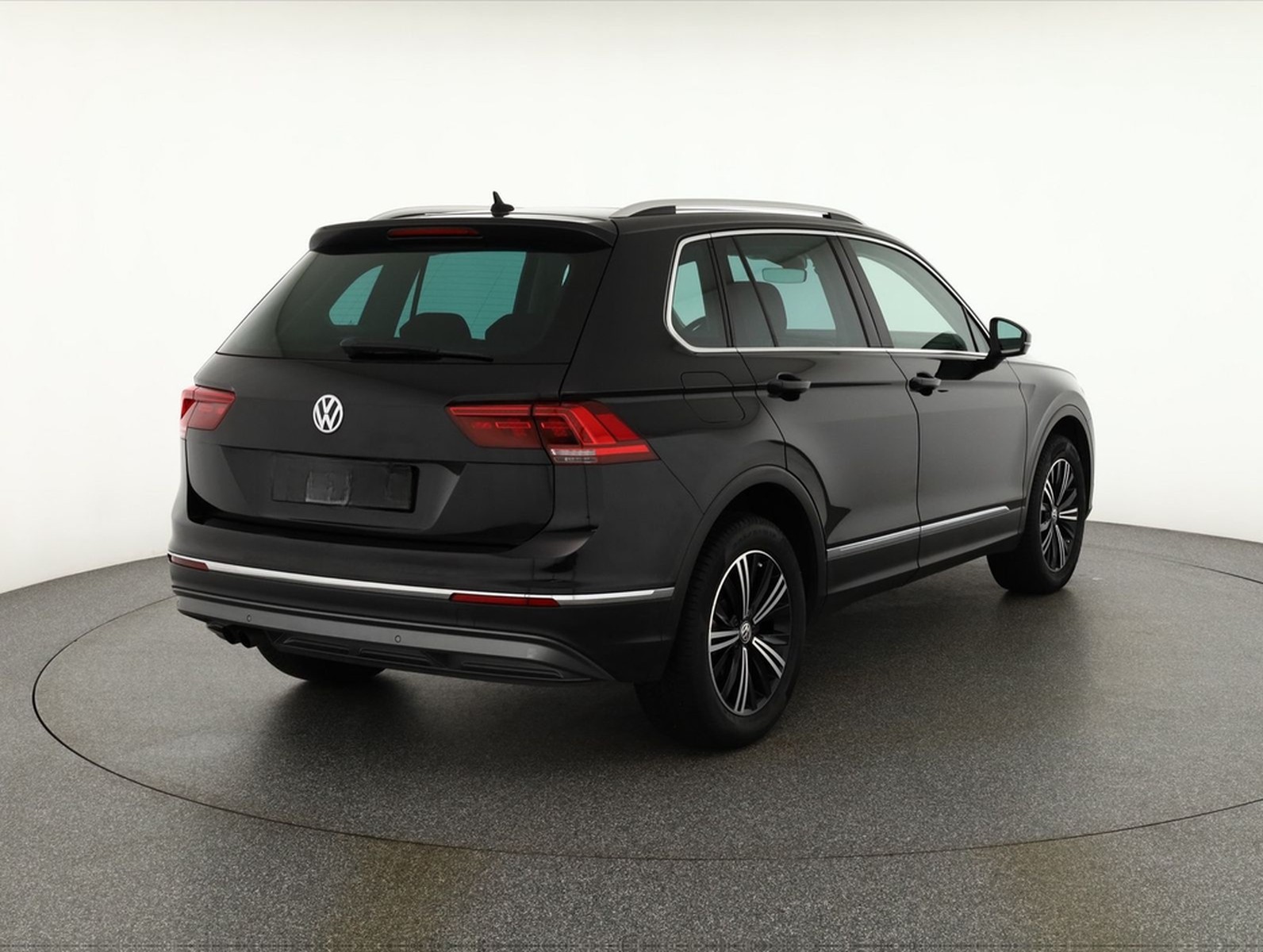 Volkswagen Tiguan 2.0 TSI 4Motion Highline LED Navi 360° foto 5