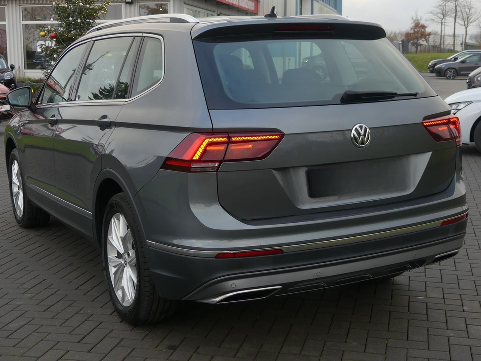 Volkswagen Tiguan Allspace Highline 4M LED Virtual Cockpit foto 3