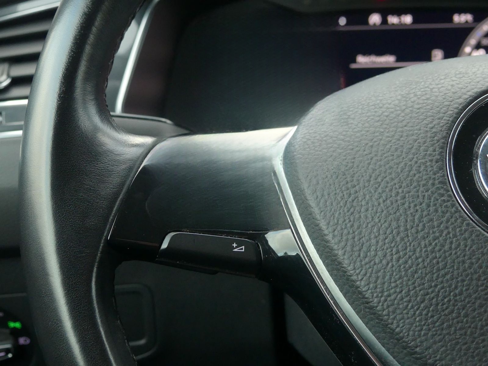 Volkswagen Tiguan Allspace Highline 4M LED Virtual Cockpit foto 23
