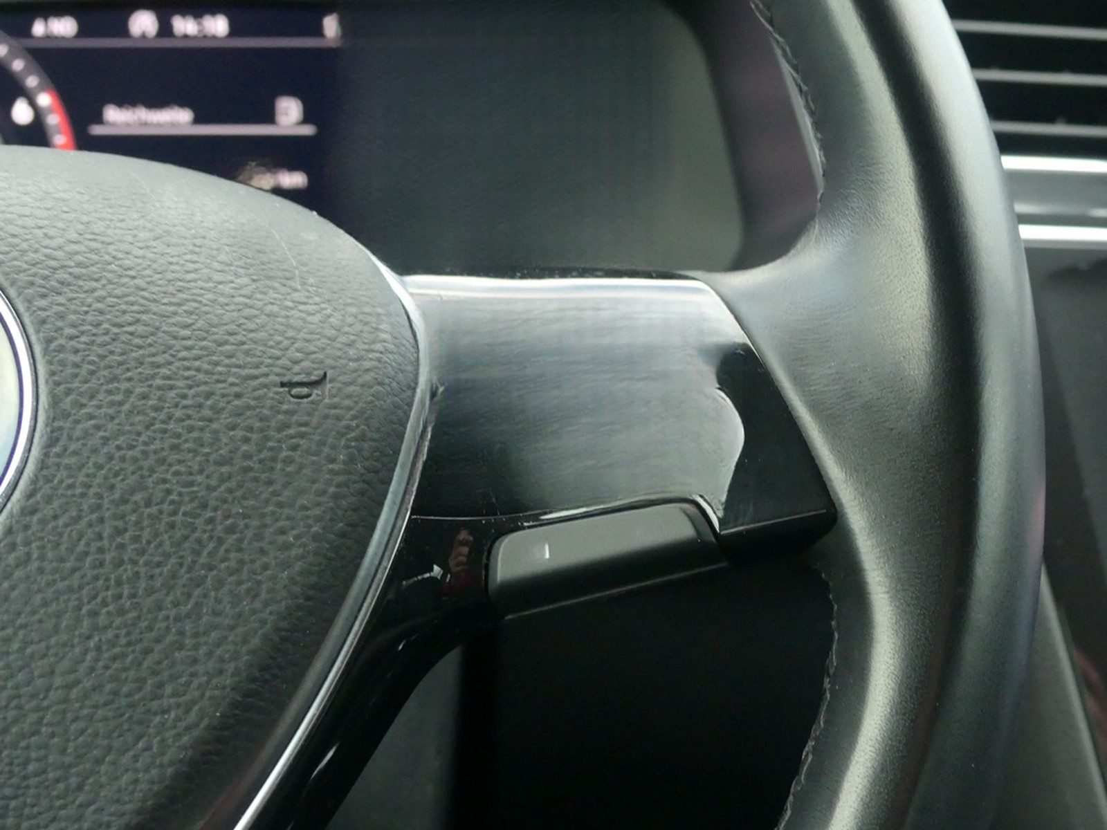 Volkswagen Tiguan Allspace Highline 4M LED Virtual Cockpit foto 24