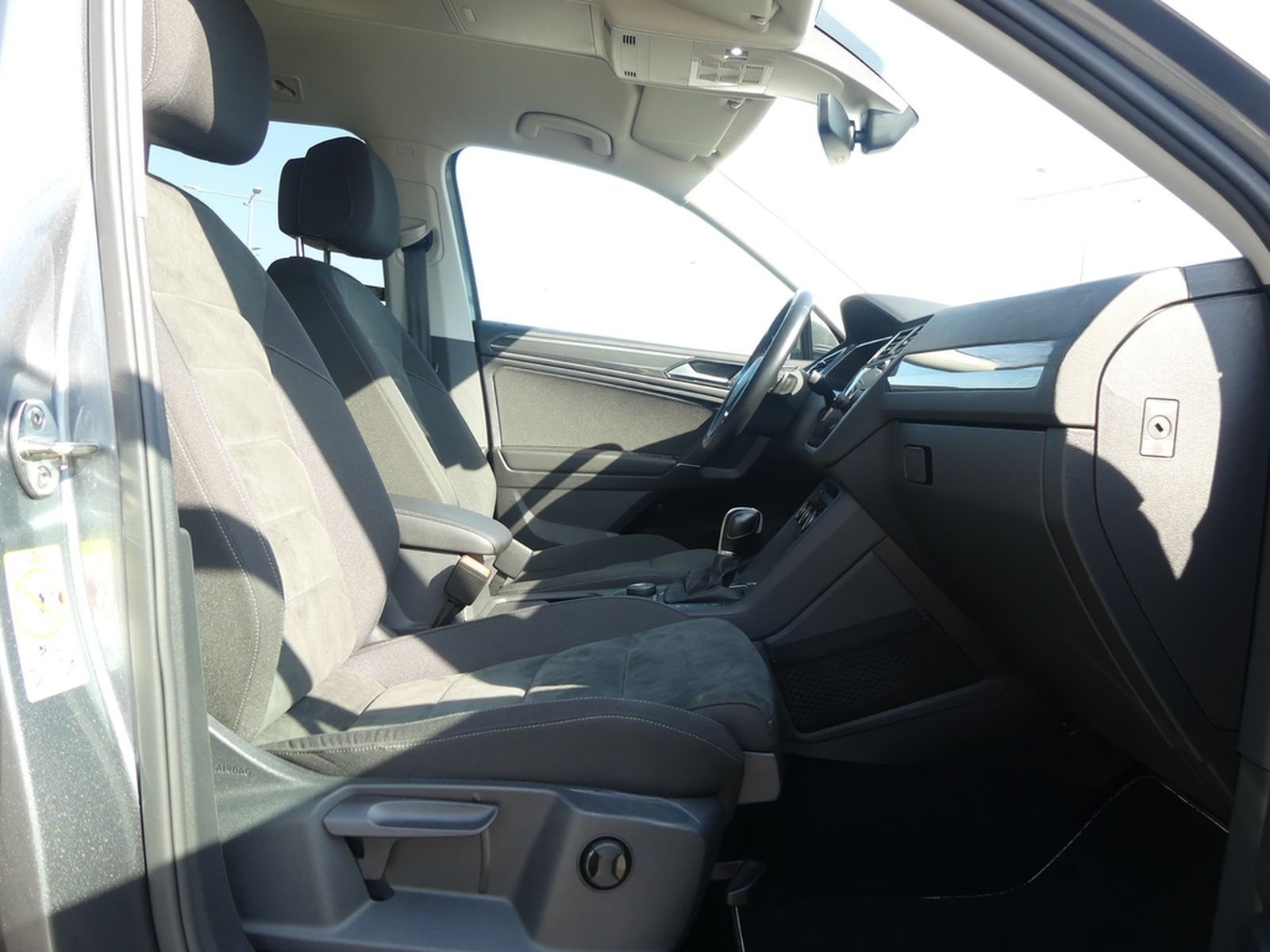 Volkswagen Tiguan Allspace 2.0 Highline 4Motion LED Navi foto 28