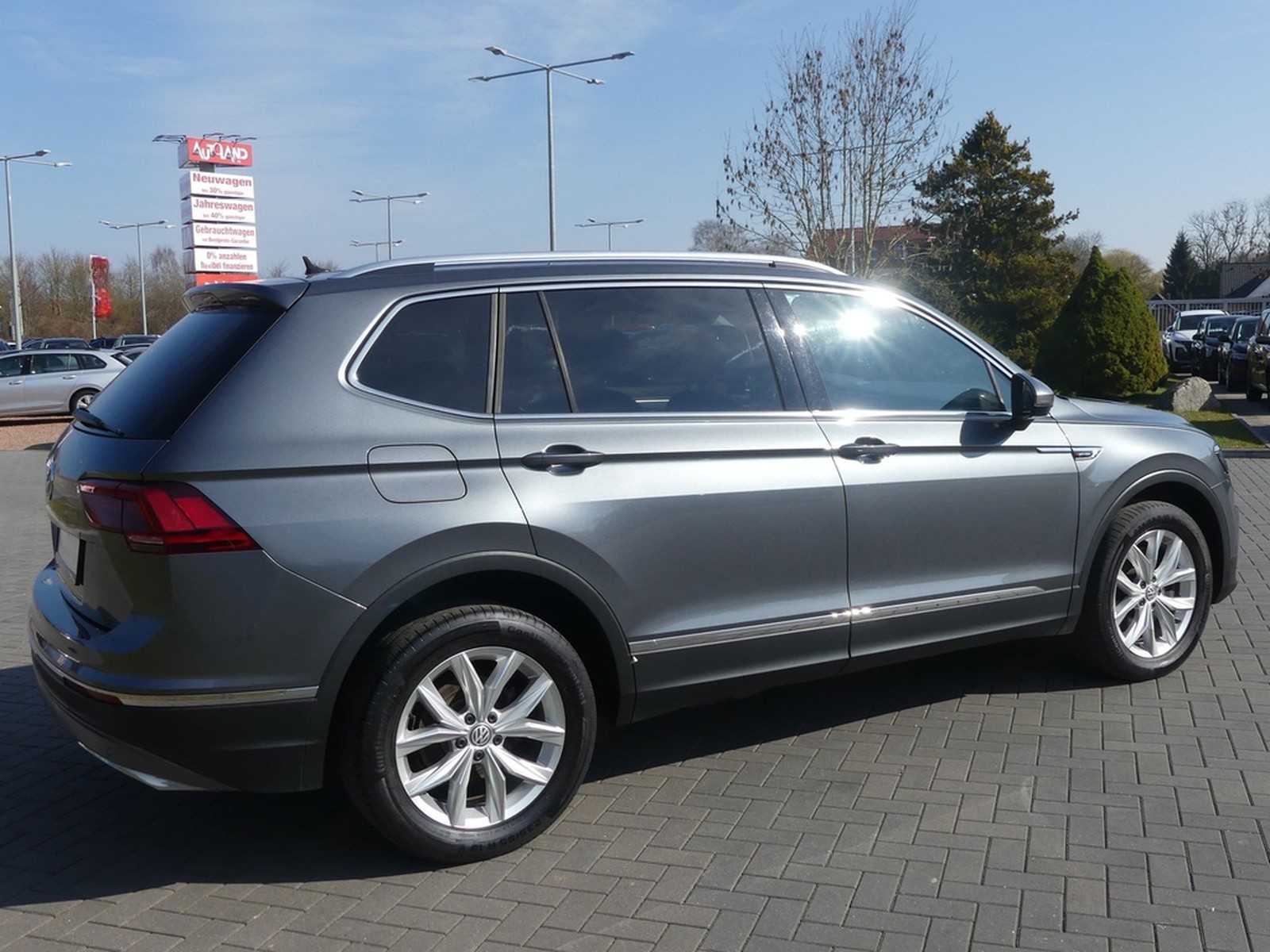 Volkswagen Tiguan Allspace 2.0 Highline 4Motion LED Navi foto 6