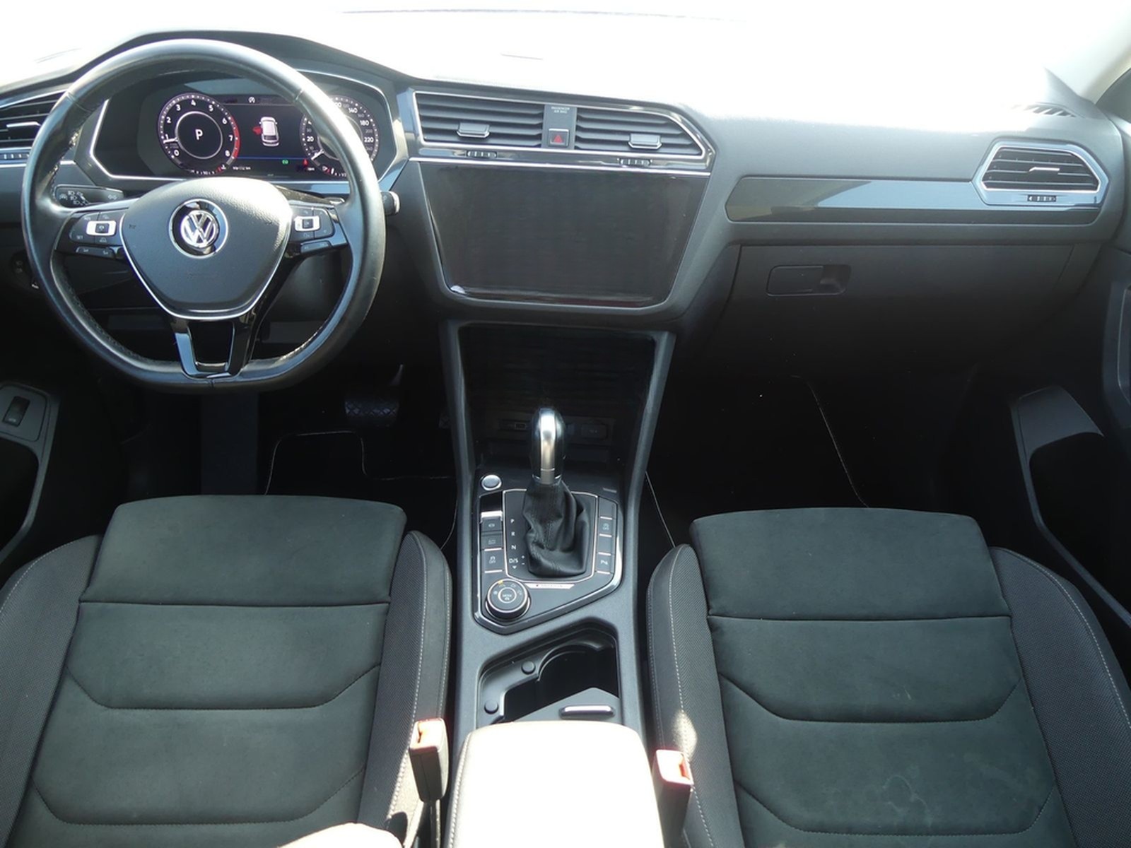 Volkswagen Tiguan Allspace 2.0 Highline 4Motion LED Navi foto 8