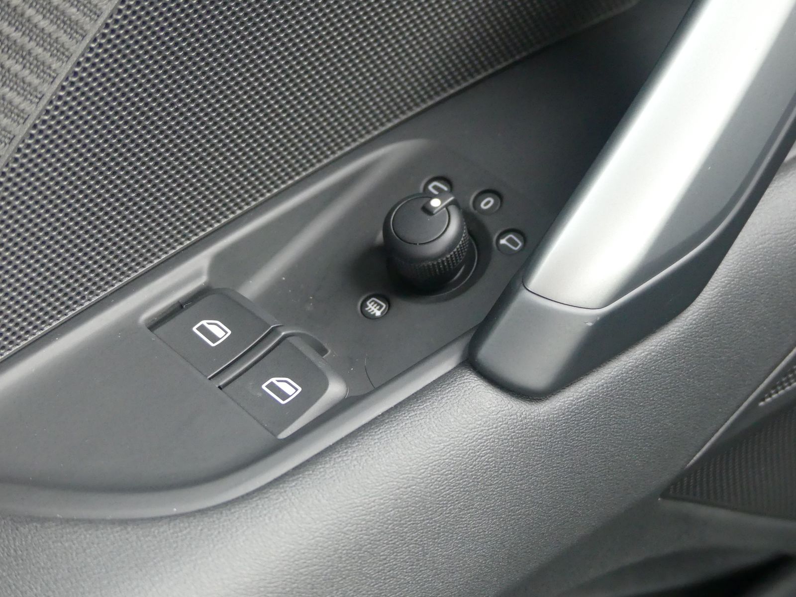 Audi TT Coupe 1.8 TFSI Totwinkel Virtual Cockpit foto 28