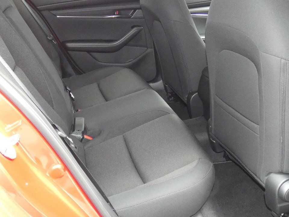 Mazda 3  2.0L e-SKYACTIV X 186ps 6AT FWD Exclusive-lin foto 8
