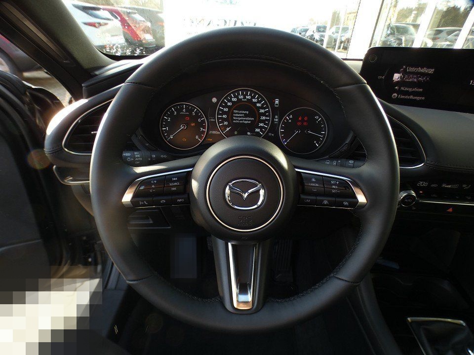 Mazda 3 2.5L e-SKYACTIV G 140ps  6MT FWD Takumi foto 13