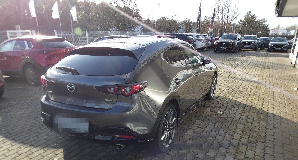 Mazda 3 2.5L e-SKYACTIV G 140ps  6MT FWD Takumi foto 5