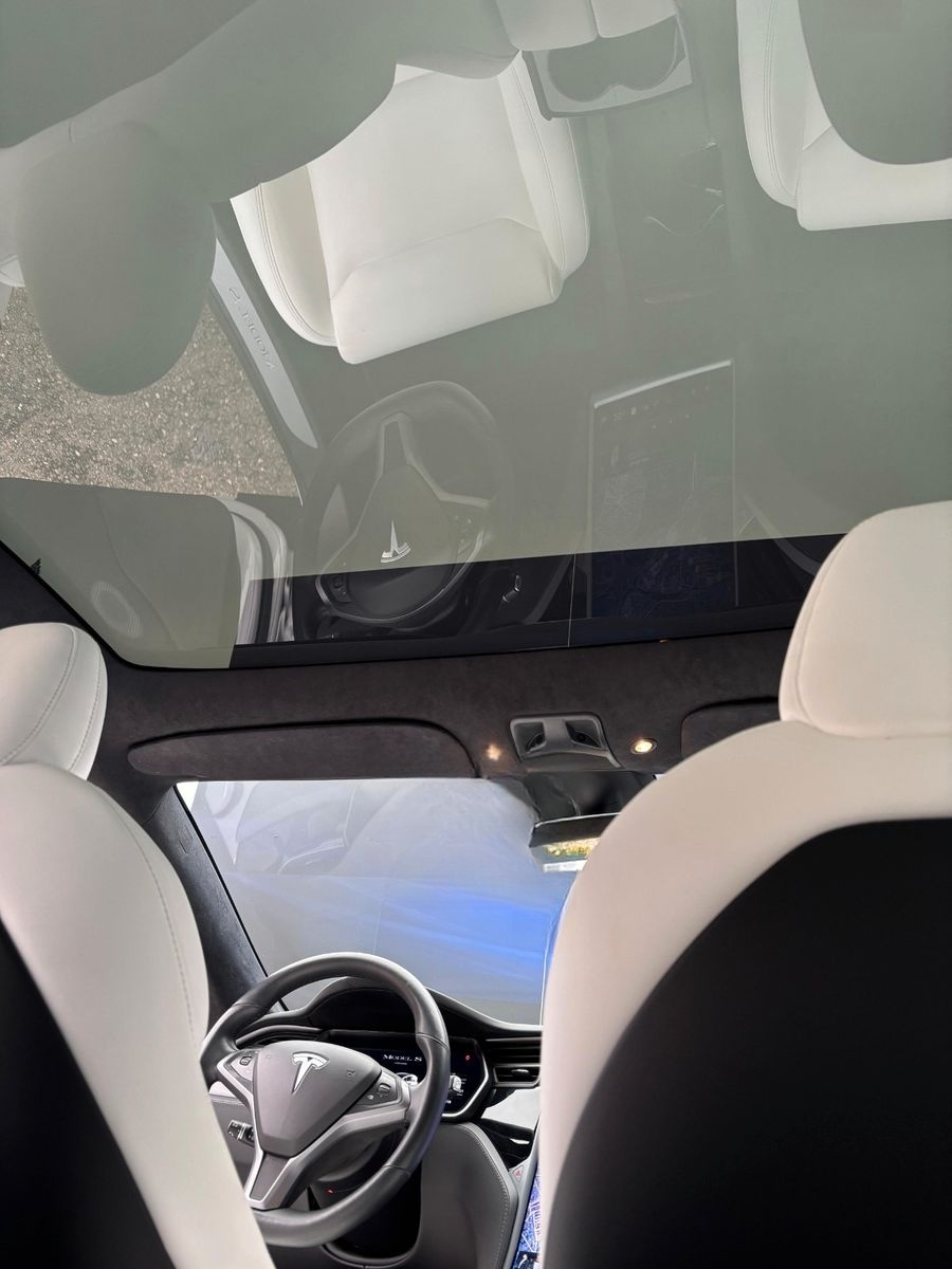 Tesla Model S foto 20