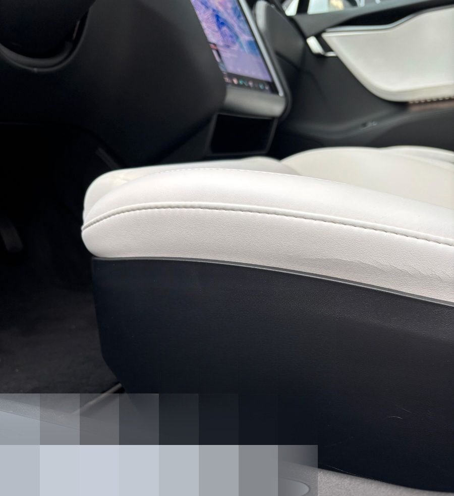 Tesla Model S foto 23