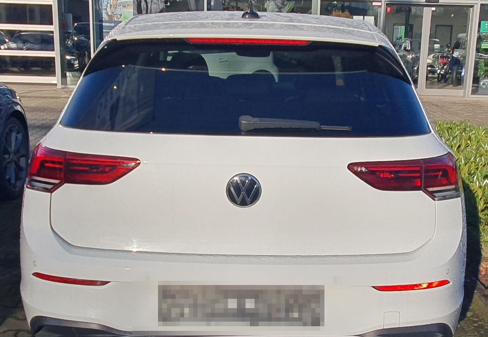 Volkswagen Golf VIII Lim. Life Ambilight Navi SH ALU foto 7