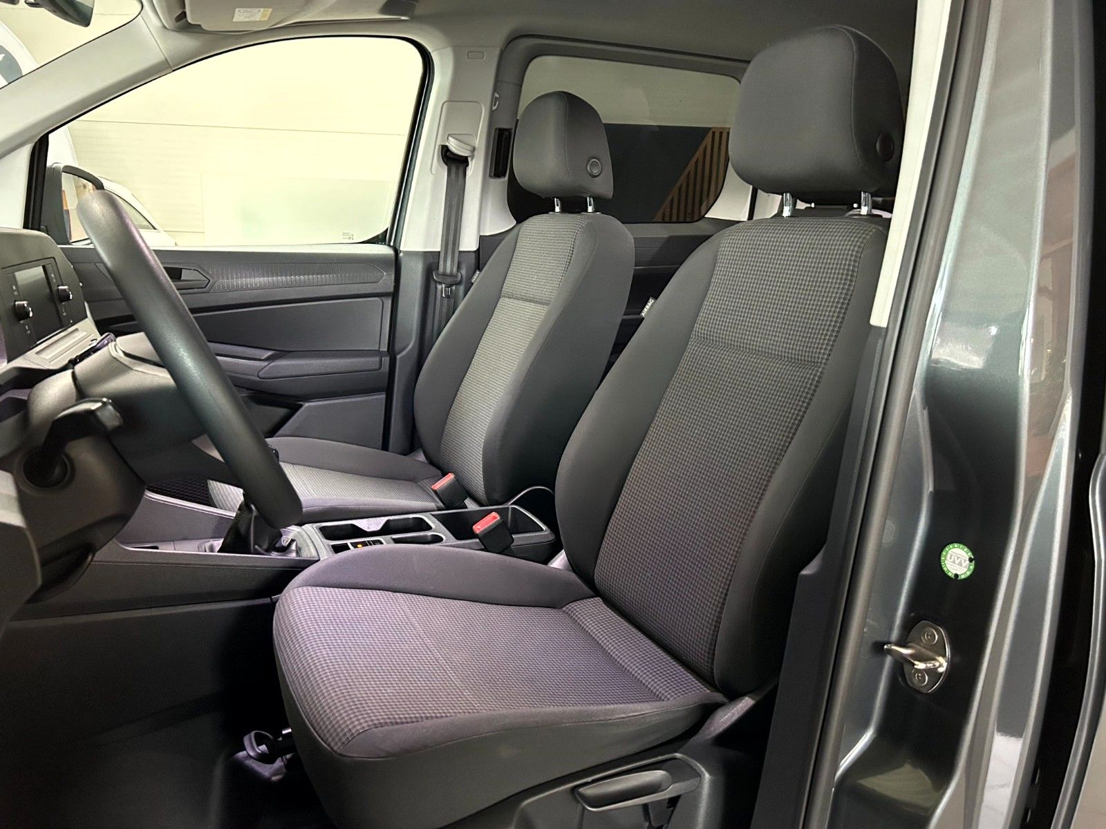 Volkswagen Caddy Maxi Kombi 2.0TDI 5-Sitzer/DAB/PDC/TEMP foto 21