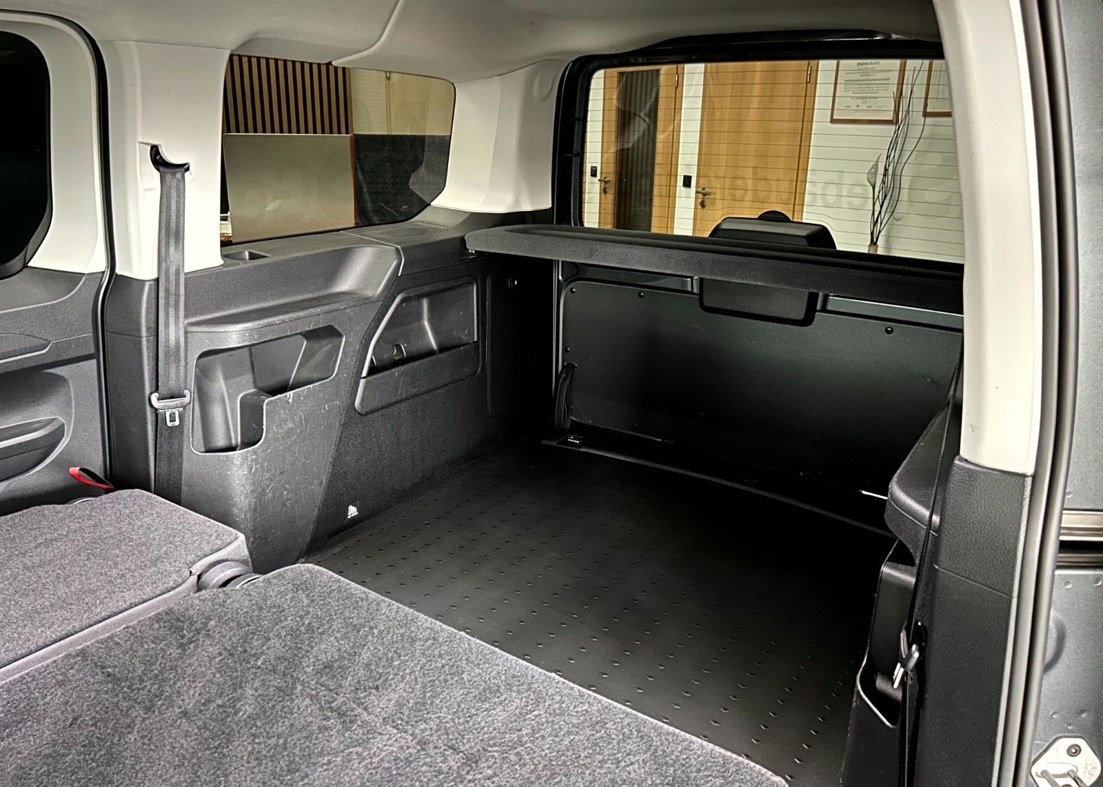 Volkswagen Caddy Maxi Kombi 2.0TDI 5-Sitzer/DAB/PDC/TEMP foto 10
