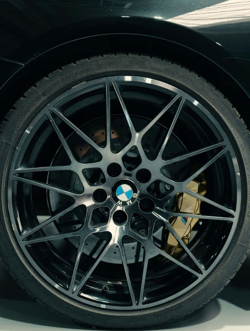 BMW M4 Cabrio Basis foto 11