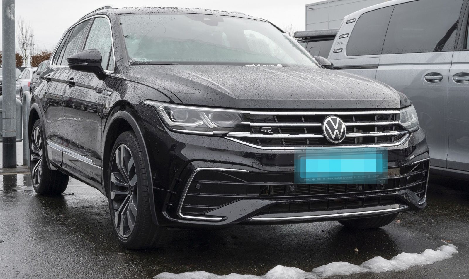 Volkswagen Tiguan 1.5 TSI DSG R Line Pano, AHK, Kamera, Mat foto 2