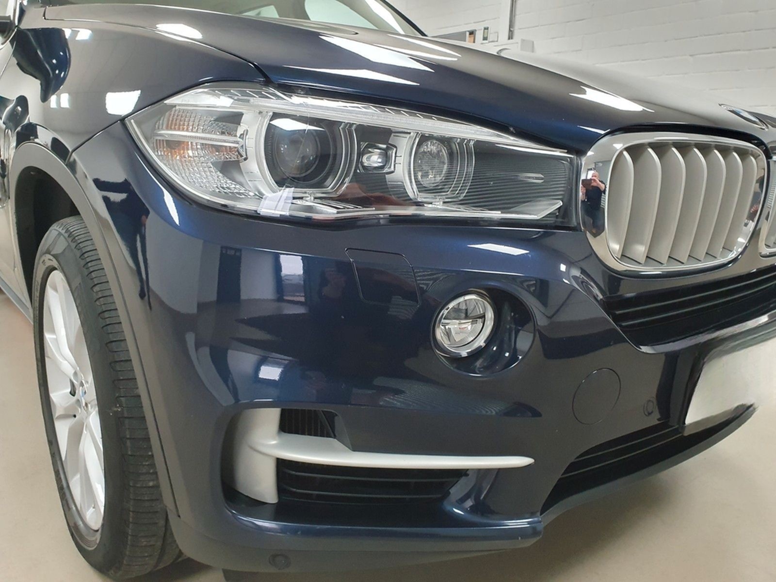 BMW X5 xDrive 50 i*RFK*NAVI*XENON*AC*HUD*LMF*1H*AHK* foto 9