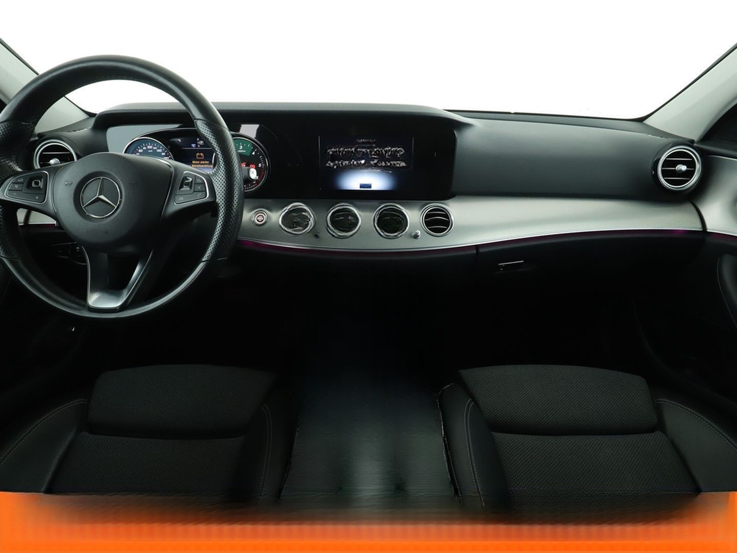 Mercedes-Benz E 220 d Avantgarde Aut.*NAVI*CAM*SHZ*PDC* foto 12