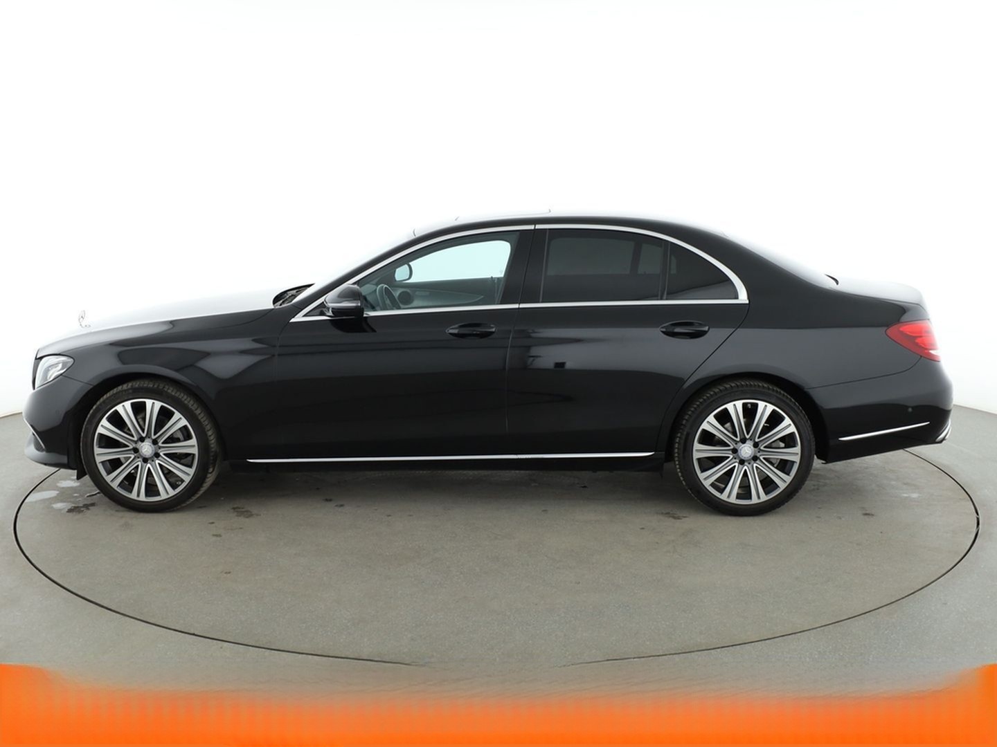 Mercedes-Benz E-Klasse E 200 Exclusive Aut.*NAVI*LED*CAM*PDC* foto 3