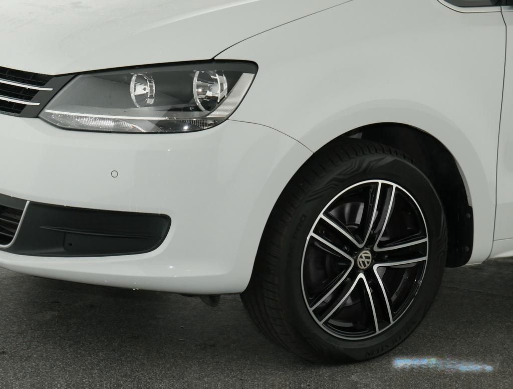Volkswagen Sharan Comfortline 1.4 TSI DSG Navi SiHz foto 16