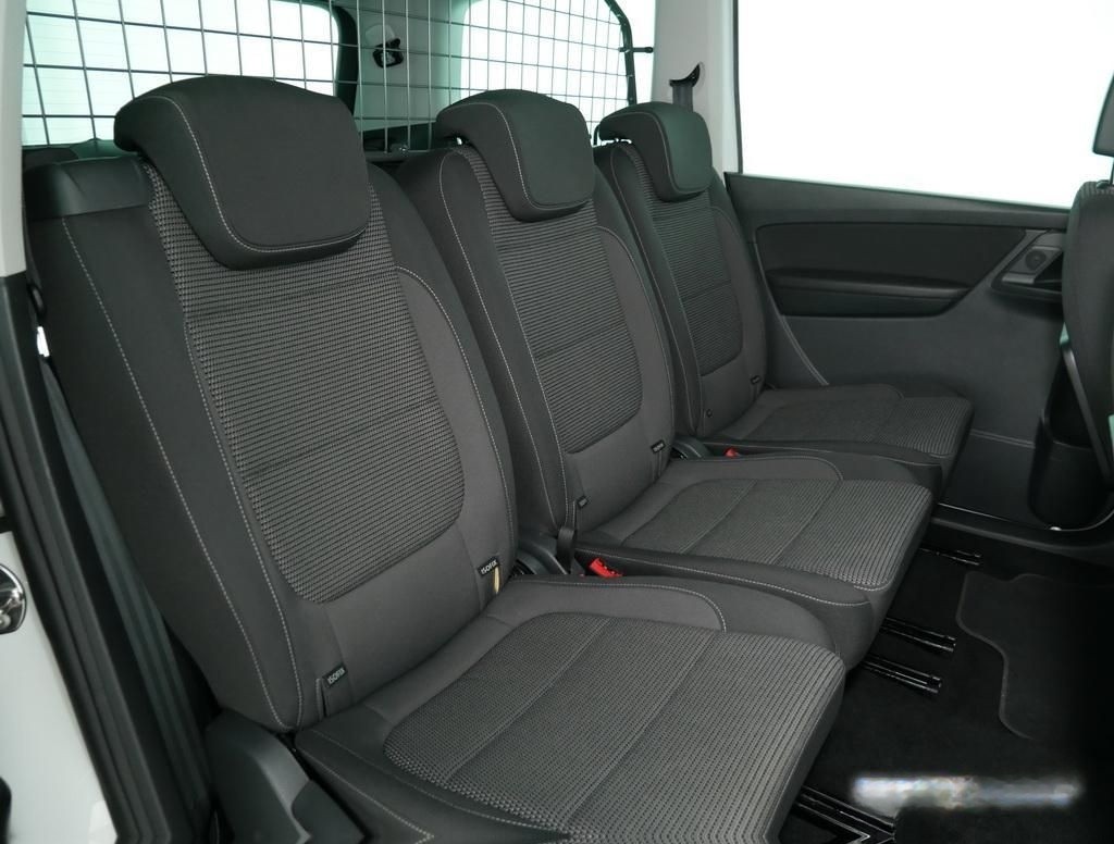 Volkswagen Sharan Comfortline 1.4 TSI DSG Navi SiHz foto 7