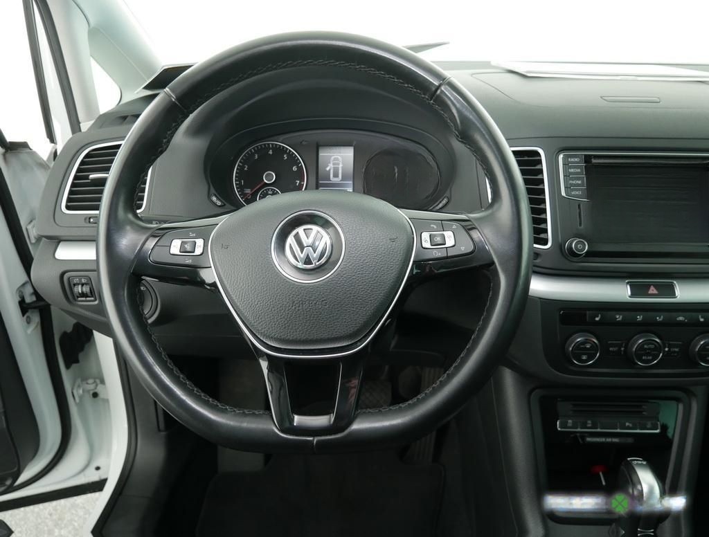 Volkswagen Sharan Comfortline 1.4 TSI DSG Navi SiHz foto 10