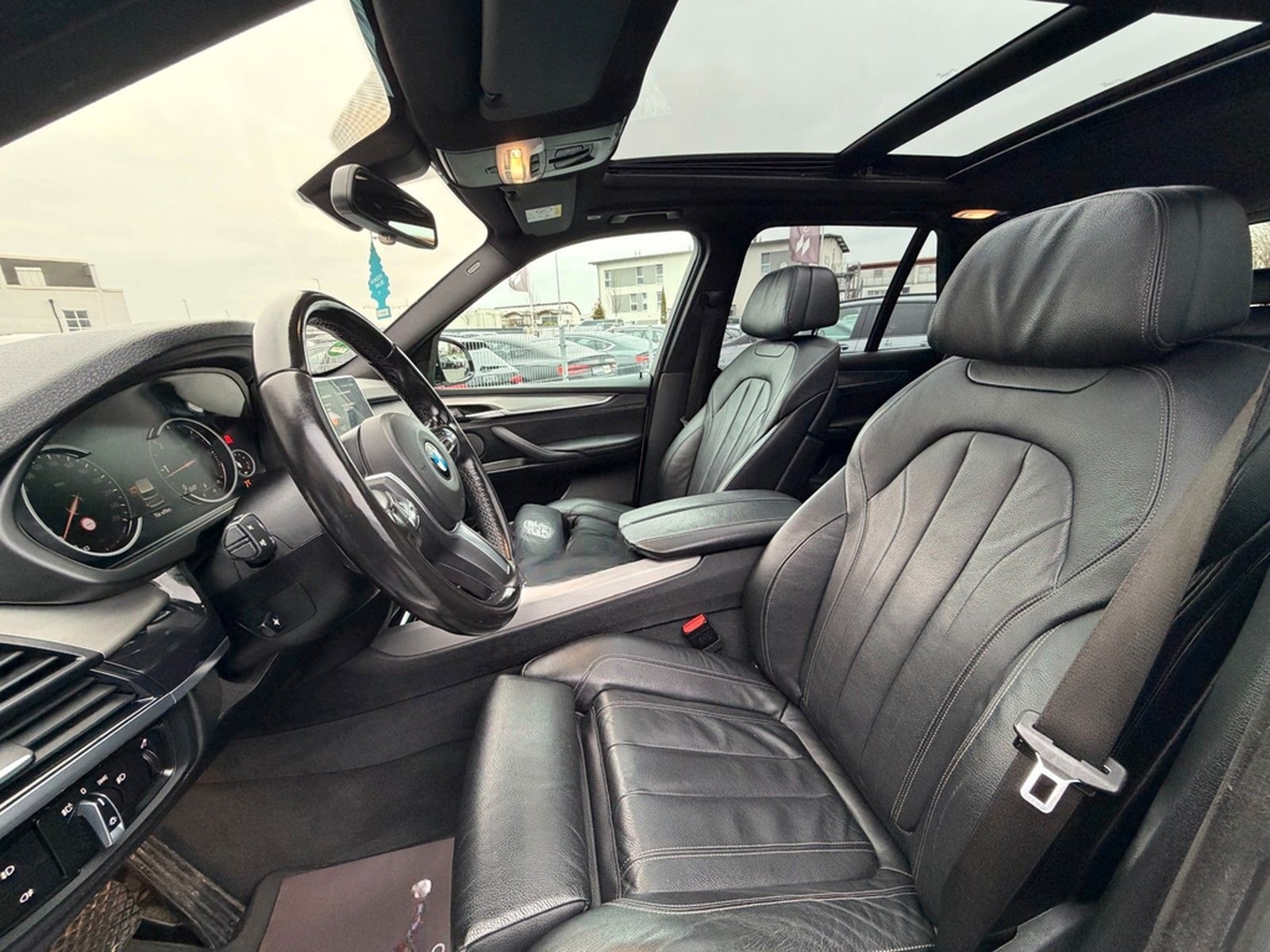 BMW X5 xDrive 40 d*M*PANO*NAVI*HUD*LED*KAMERA*Ambien foto 11