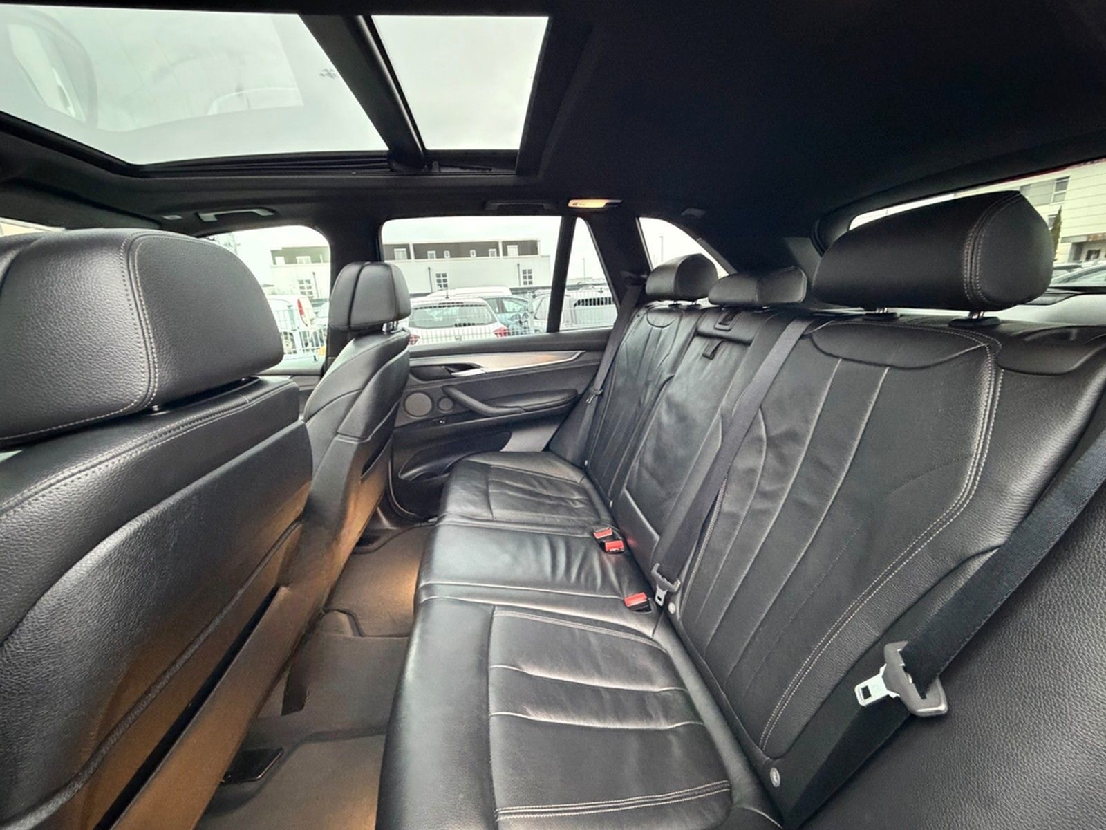 BMW X5 xDrive 40 d*M*PANO*NAVI*HUD*LED*KAMERA*Ambien foto 28