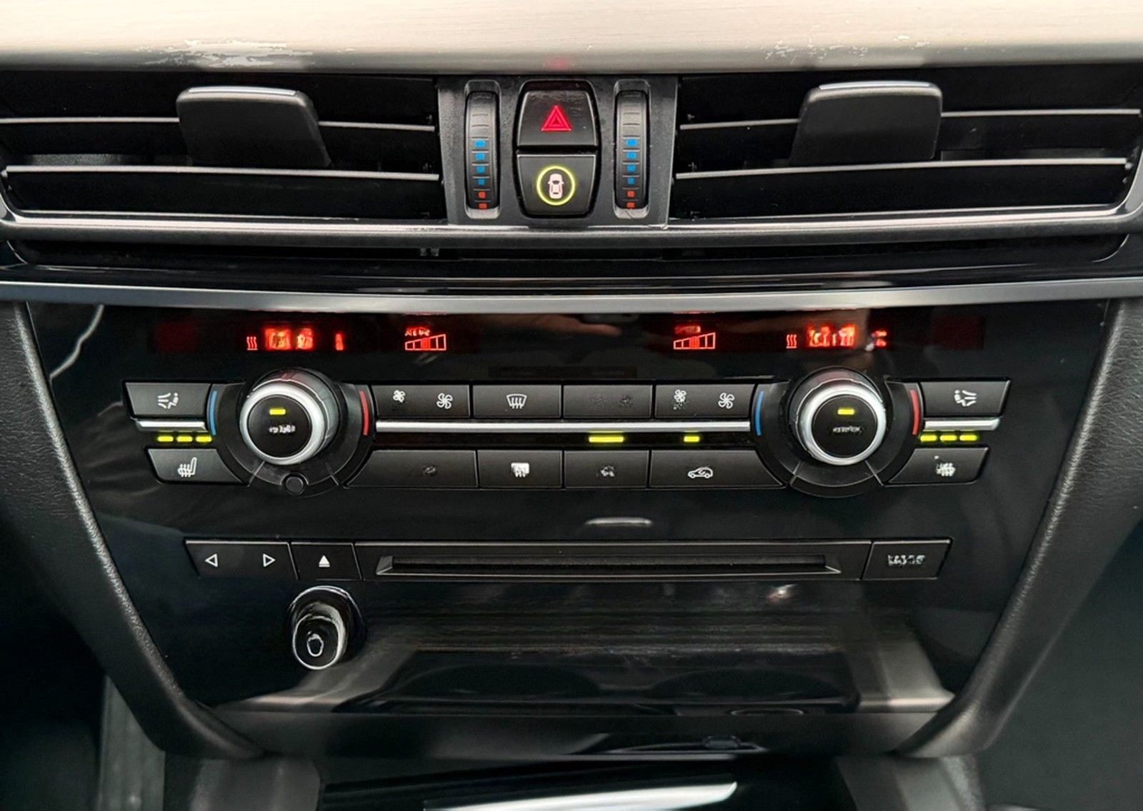 BMW X5 xDrive 40 d*M*PANO*NAVI*HUD*LED*KAMERA*Ambien foto 31