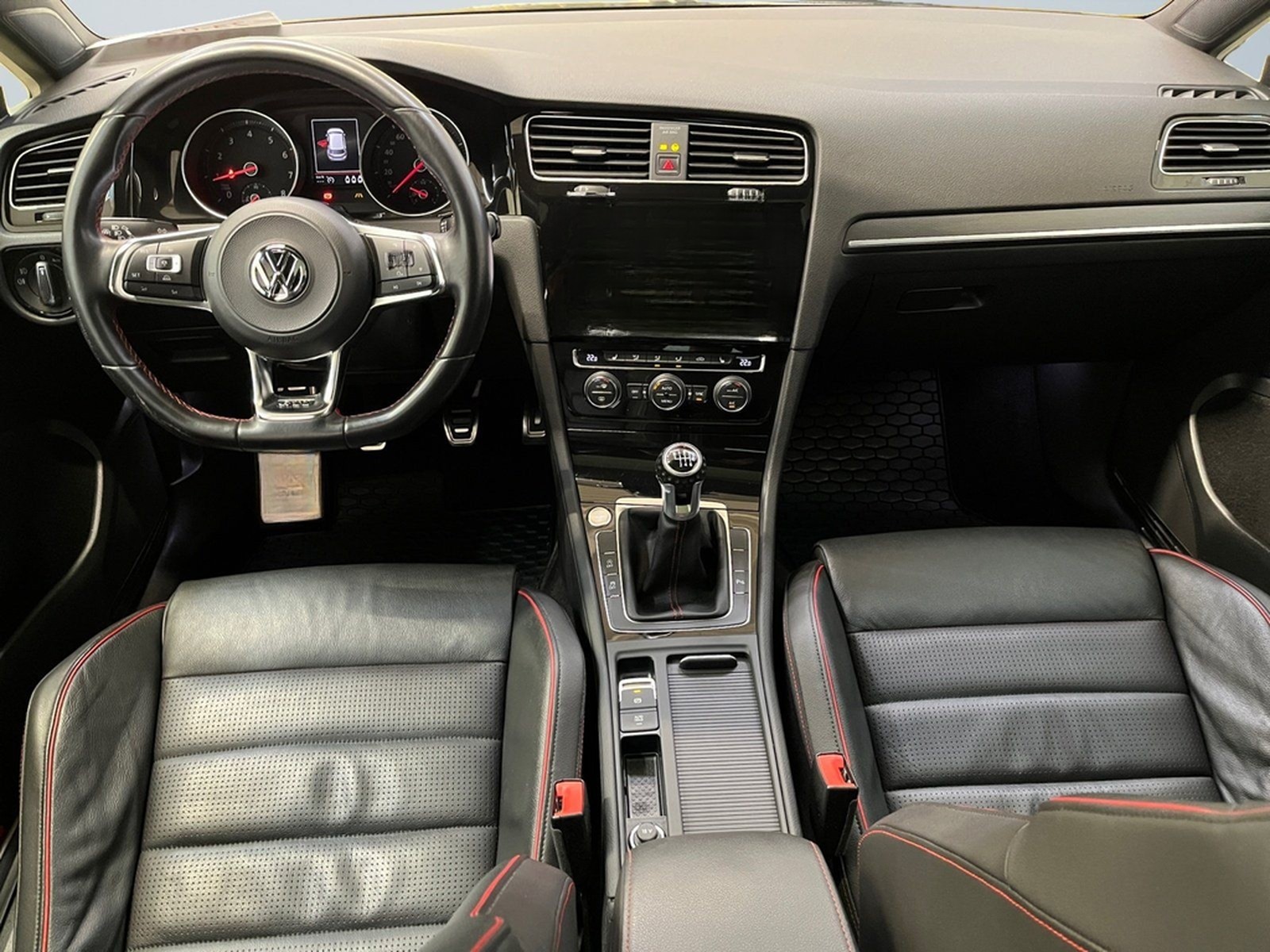 Volkswagen Golf VII GTI 2.0 TSI Panorama-Schiebedach foto 8