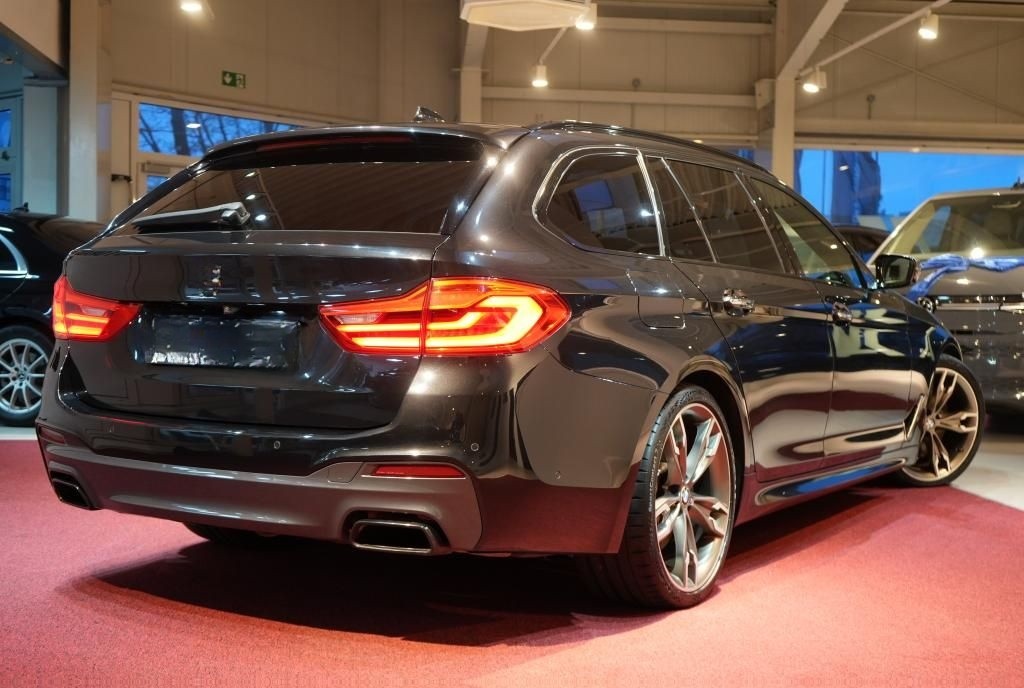 BMW M550 d xDrive Touring *LED*Navi*Virtual*Kamera* foto 4